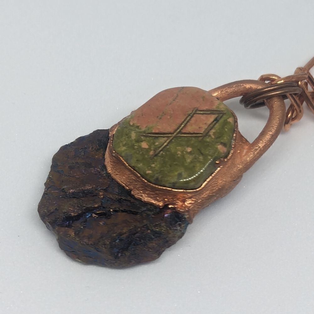 'Ameliana' Unakite Rune, Bornite & Ruby Necklace - Picture 2 of 9